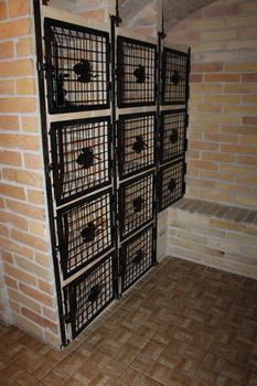 Kovácsoltvas fém ajtók