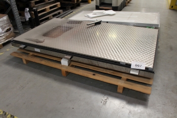 Hűtőkamra ajtó (új)