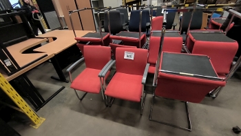 Tárgyalószék (piros-szürke karfa)