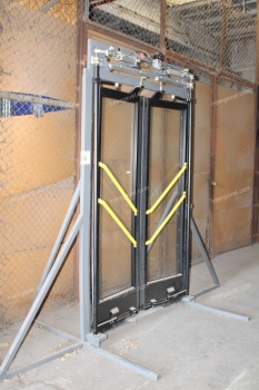 Buszajtó működtető próbapad