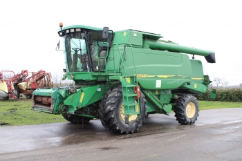 Mezőgazdasági gépek, eszközök árverése