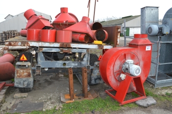 Hengeres terménytisztító