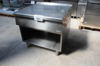 Semleges pult /Blokk asztal