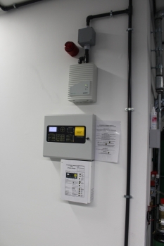 Gázzal oltó központ