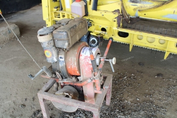 Diesel motor és szivattyú