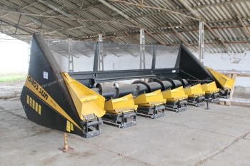 Napraforgó vágóasztal - Linamar, Oros SUN 6R