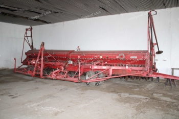 Ikresített vetőgép - Kühne, K6200 E és K6200 H