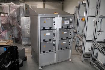 Bontott teszt szekrény