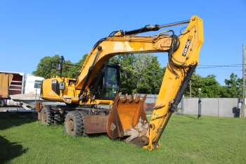 Nyergesvontató és gumikerekes kotró aukciója