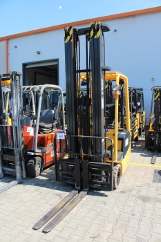 Targoncák aukciója