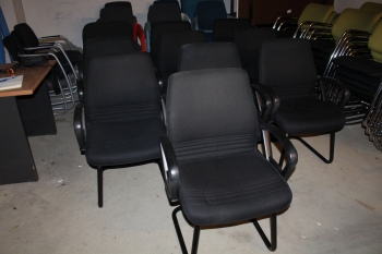 Tárgyalószék (fekete-szövet)