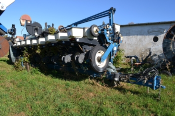 Mezőgazdasági gépek, eszközök árverése