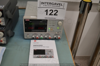 RS PRO programozható tápegység