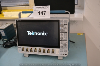 Tektronix oszcilloszkóp