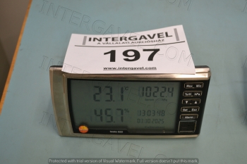 Testo higrométer nyomáskijelzővel