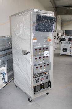 Bontott teszt szekrény