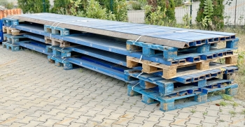 Bontott szögvas (targonca vezető)