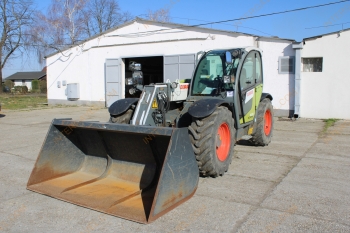 Teleszkópos rakodó - Claas