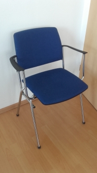 Tárgyalószék (szürke és kék)