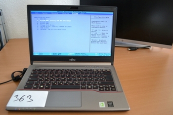 Fujitsu Lifebook E744 - Laptop