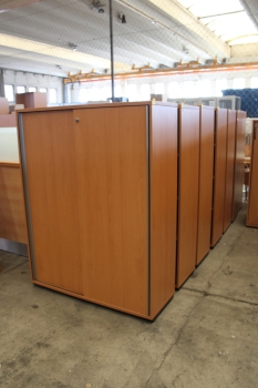 Polcos szekrény (Svoboda- alsó és felső szekrény)