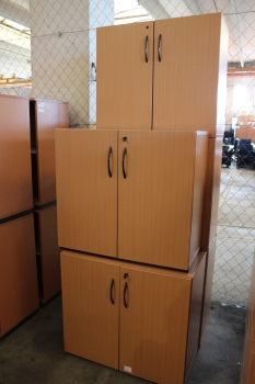 Polcos szekrény(alsó és felső)