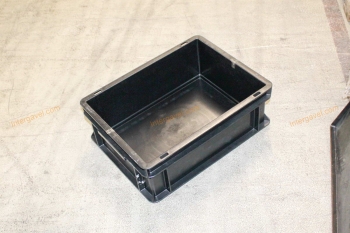 Műanyag láda - 400x300-145