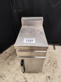 Semleges blokkasztal