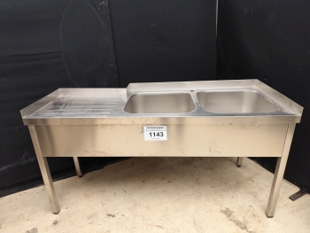 Kétmedencés mosogató csepegtetővel (új)