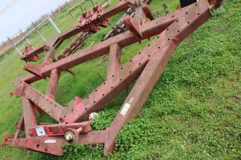 Talajlazító - váz