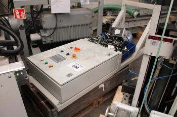 Bontott villamos szekrény