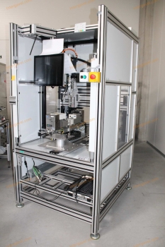 Bontott szerelő célgép