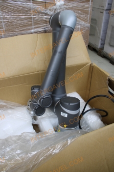 TM robotkar és vezérlés