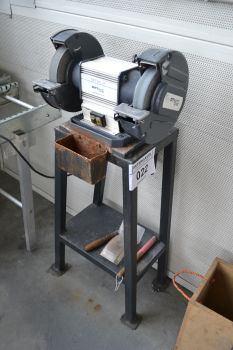 Állványos köszörű