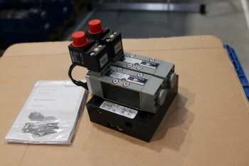 Vegyes alkatrészek - Aventics