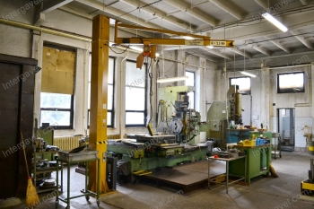 Oszlopos forgó daru