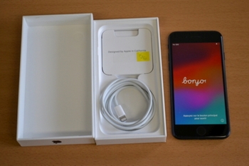 iPhone SE 2022 128GB