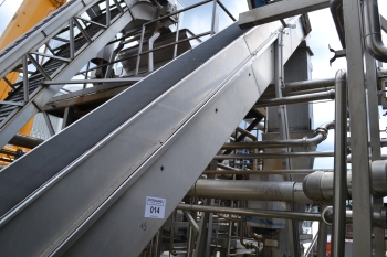 Felhordószalag és almapürésítő