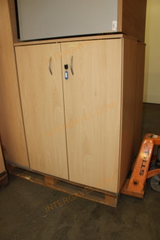 Polcos szekrény (bükk-3 aktasoros)