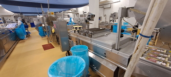 Szalámi szeletelő, csomagoló gépsor (M2)