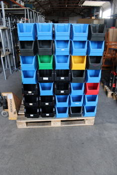 Vegyes műanyag tárolóládák