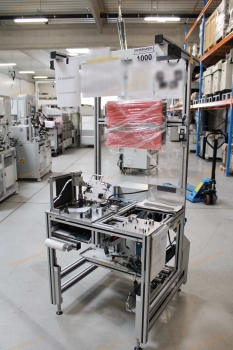 Bontott szerelő munkahely