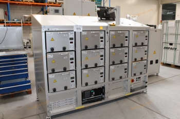 Bontott teszt szekrény