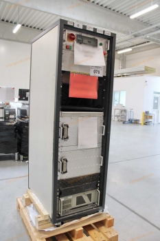 Bontott teszt szekrény