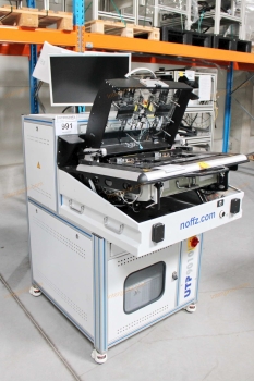 Bontott teszt szekrény