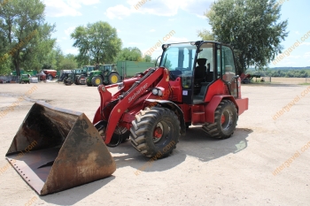 Kerekes rakodógép - Schäffer