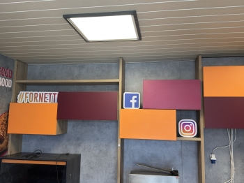 Fornetti polcok, pultok