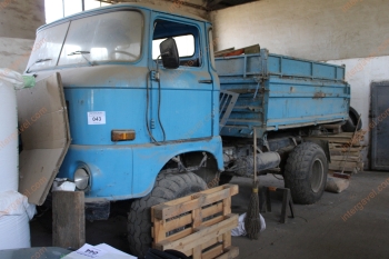 Mezőgazdasági gépek, eszközök aukciója