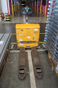 Elektromos raklapemelő