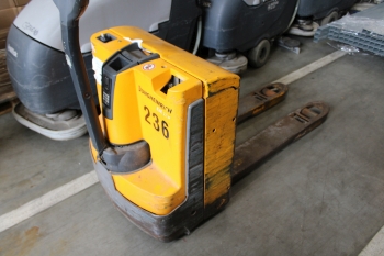 Elektromos raklapemelő